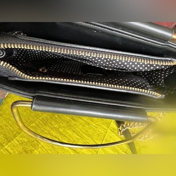 LD Purse Crossbody Bag Black chain and leather strap - Picture 8 of 8